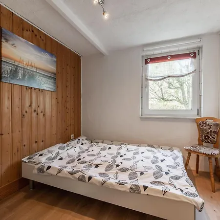 بيت للعطل Relaxed Countryside Comfort, Cleaning Included Niepars